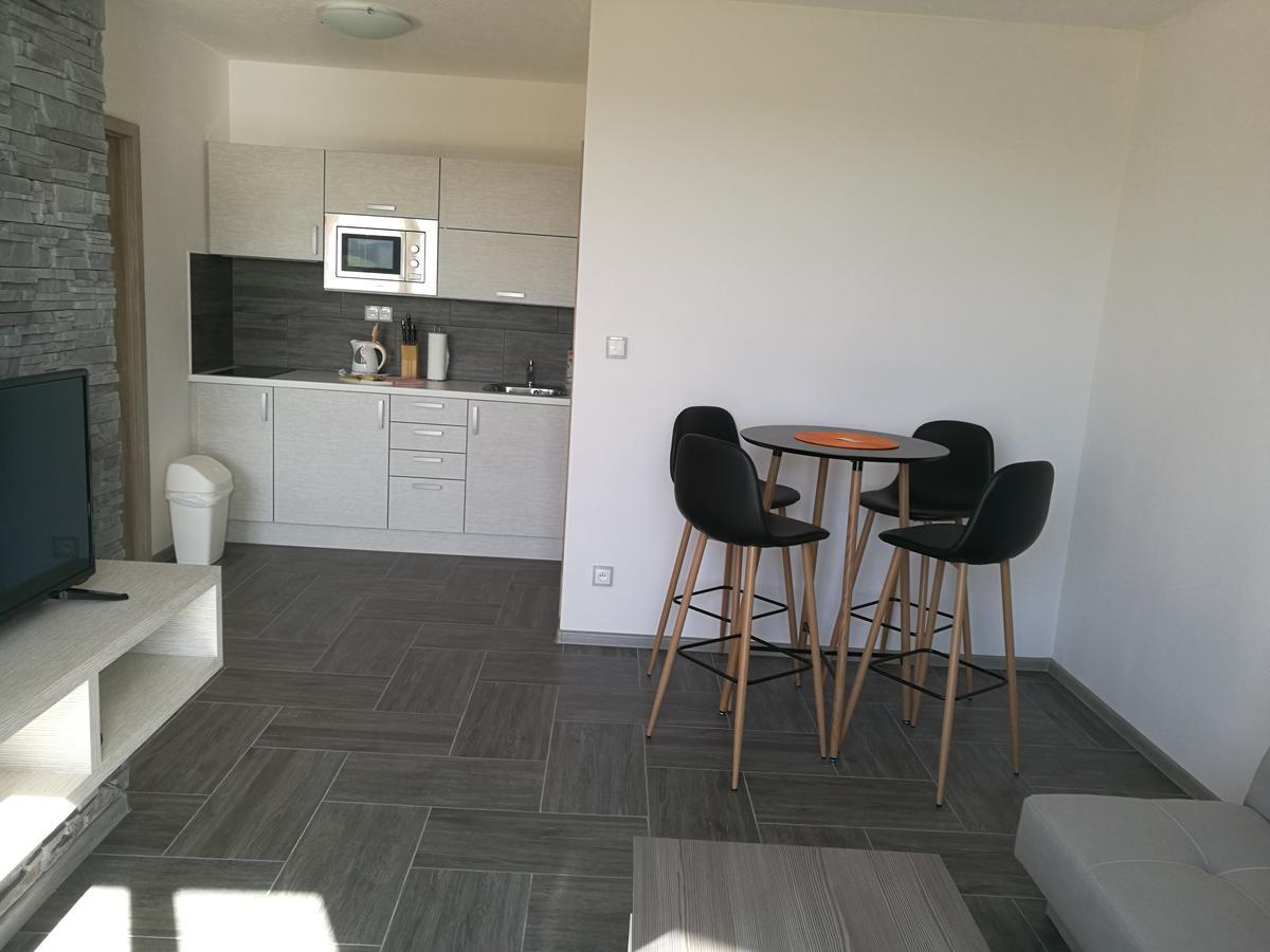 Apartment 154